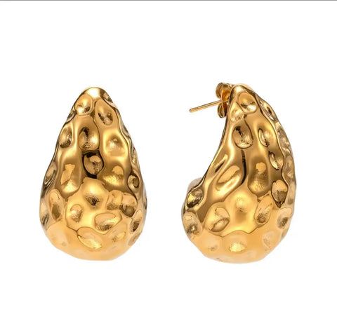 Gold Vintage Tear Drop Earrings